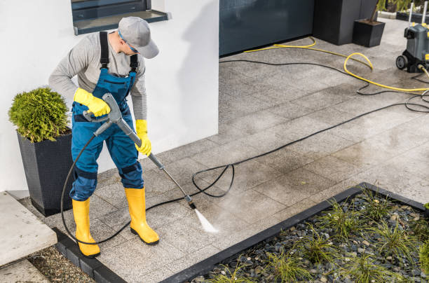 Best Deck Pressure Washing  in White River Junction, VT